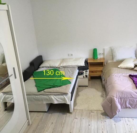 اتاق استاندارد سه تخته با بالکن, Aparthotel Pr  Jakapč