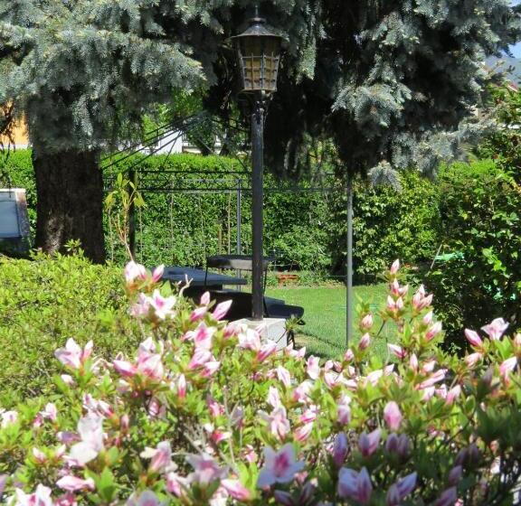 Номер Стандарт с Балконом, Bed And Breakfast Ossola