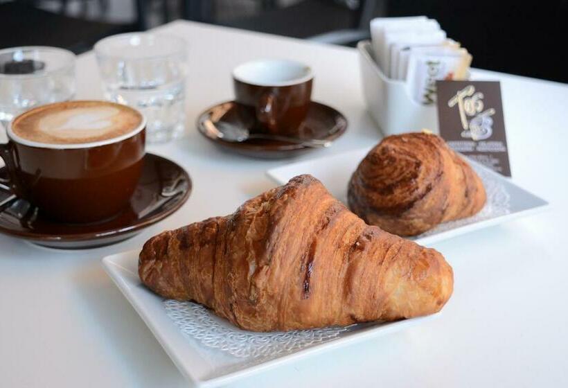 اتاق لوکس, B&b Fontana La Stella