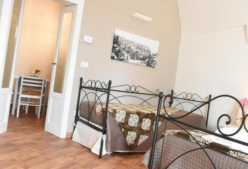 اتاق لوکس, B&b Fontana La Stella