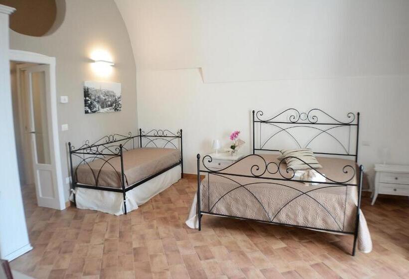 اتاق لوکس, B&b Fontana La Stella
