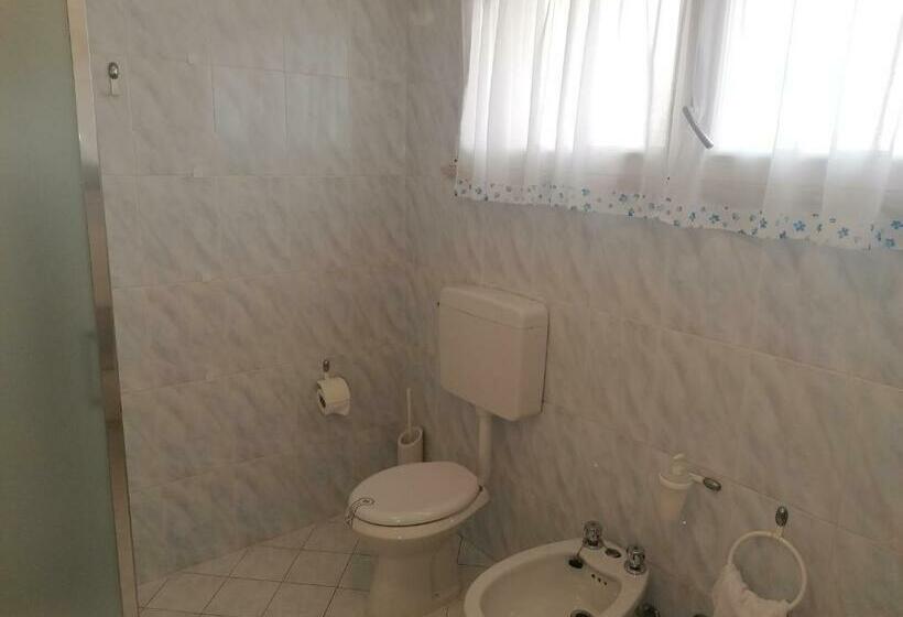 Escritório Estándar, B&b Al Verde & Mare
