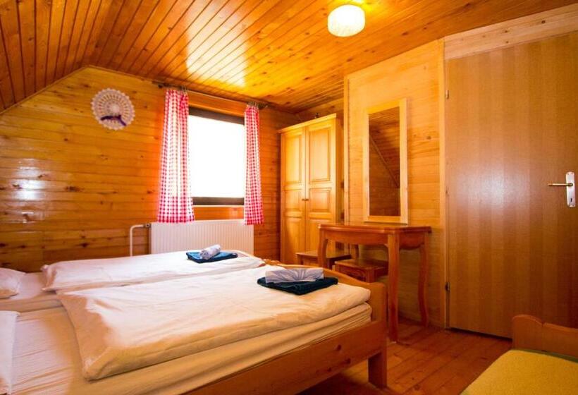 اتاق استاندارد, Turistična Kmetija Perk