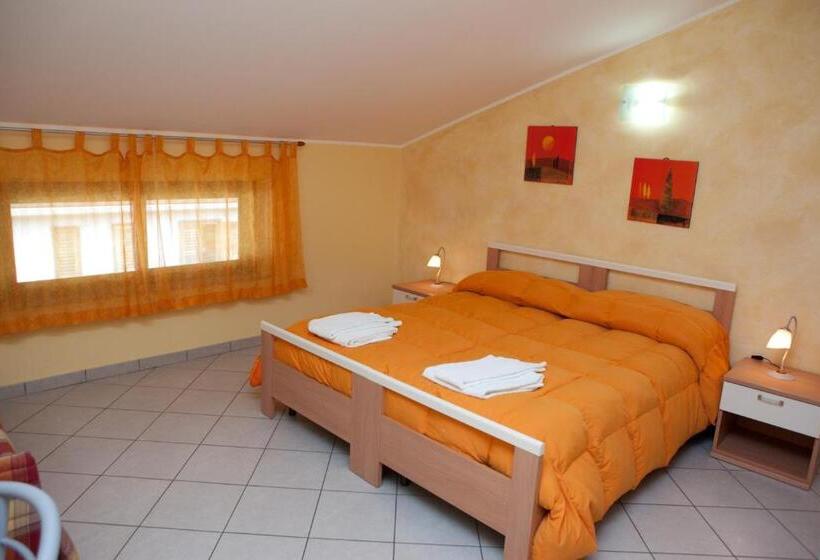 آپارتمان 3 خوابه, B&b Casa Mauro