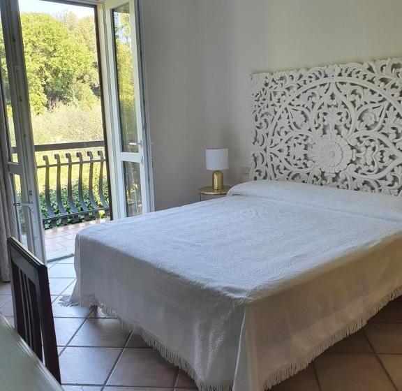 اتاق استاندارد با چشم‌انداز باغ, B&b Villa Maria