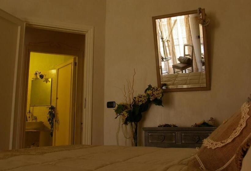 Standard room with outdoor bath, Serapo Bed And Breakfast