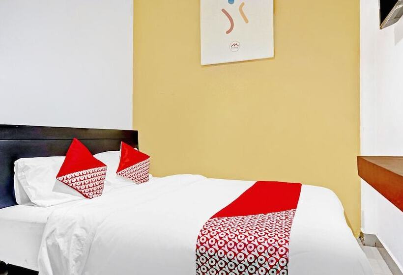 اتاق اکونومی, Oyo 90692 Point Hostel