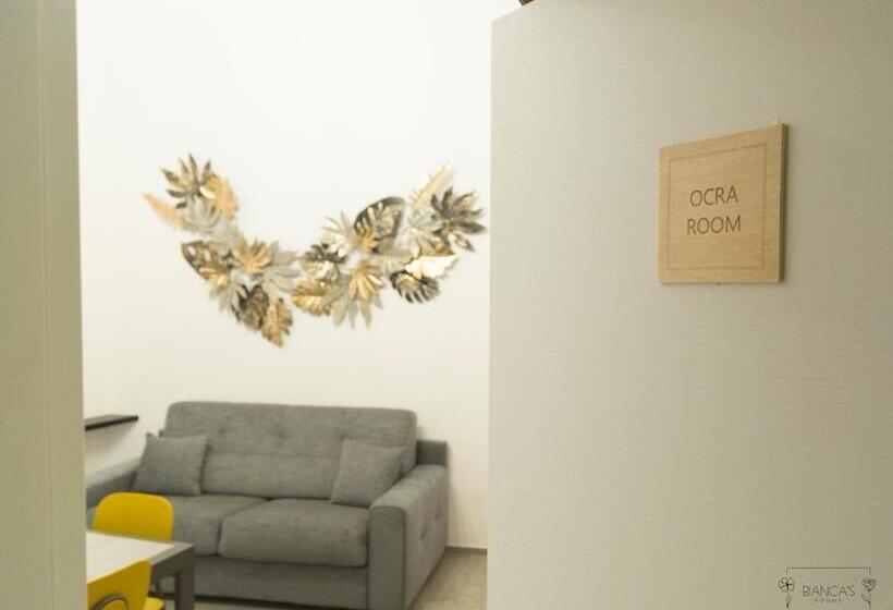 اتاق استاندارد چهار تخته, Bianca's Rooms