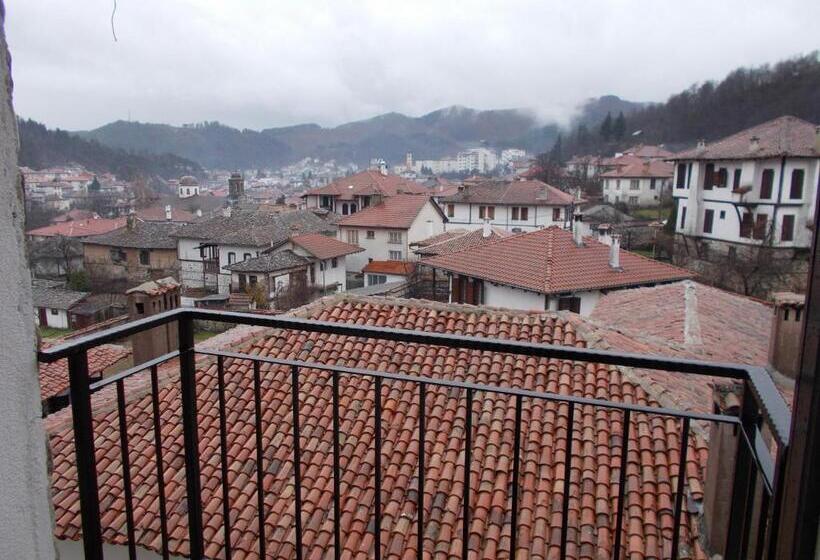 Апартаменты 2 Спальни, апартхотел старият град в етнографски комплекс