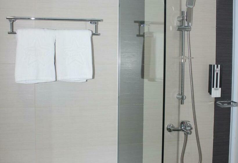 수피리어 룸, Os Style Hotel Batam Powered By Archipelago