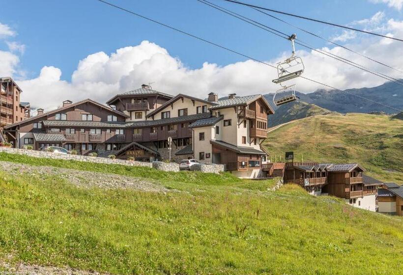 3 Bedroom Duplex Apartment, Résidence L Oxalys