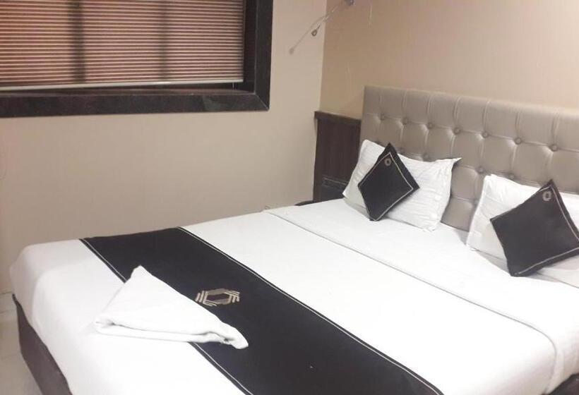 اتاق لوکس, Shine Hospitality Crown