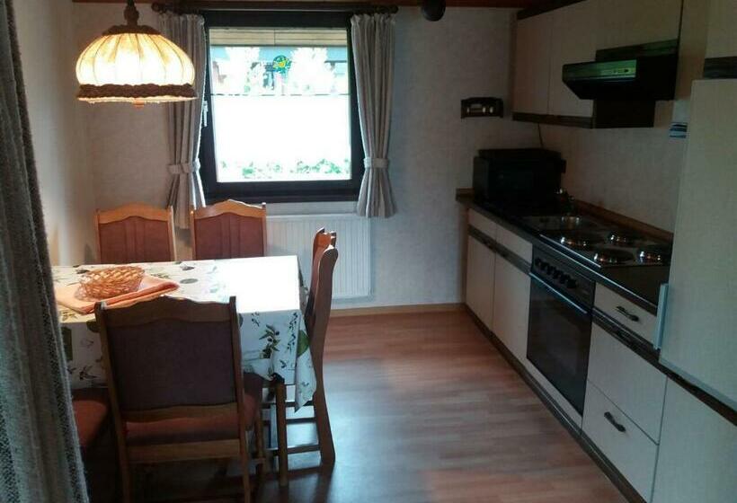 Апартаменты 2 Спальни, Holiday Park  Robinson