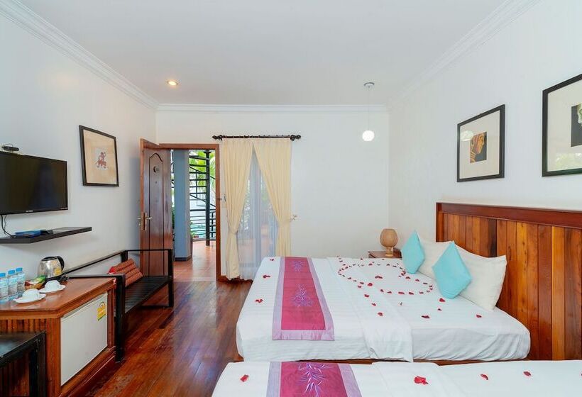 اتاق لوکس سه تخته, Asanak D Angkor Boutique