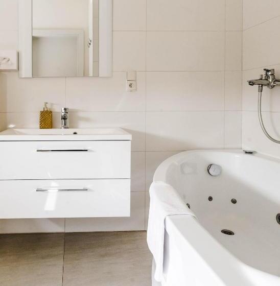 Апартаменты 1 Спальня, Court Wellness&spa