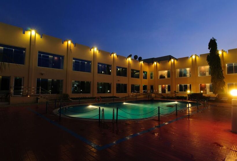 سوییت اجرایی, Ramee Dream Resort