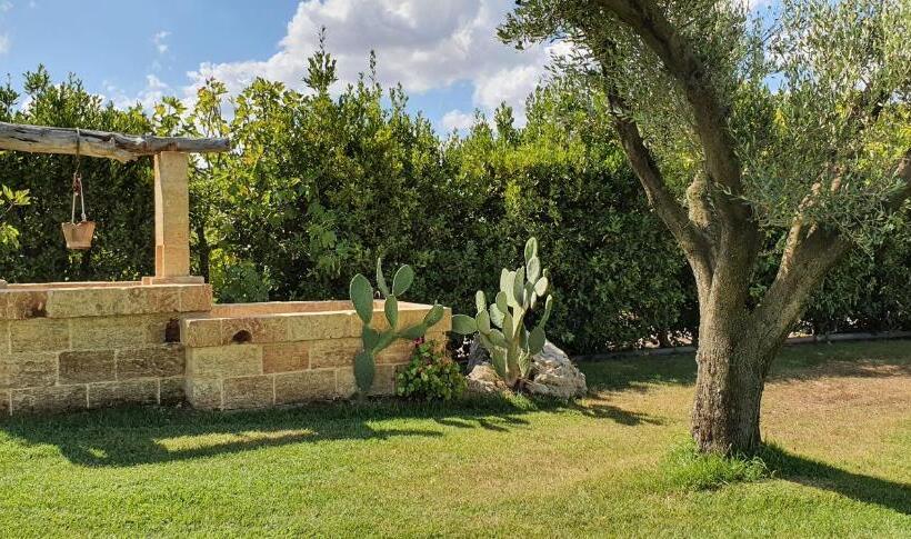 غرفة قياسية رباعية مطلة على الحديقة, Agriturismo La Rondine