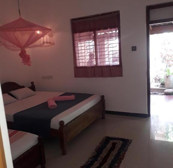 Номер Стандарт Трехместный, Margosa Guesthouse