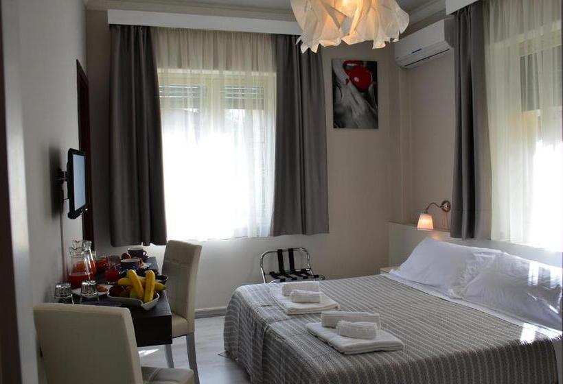غرفة قياسية مطلّة علي الحديقة, Athena Charming Rooms