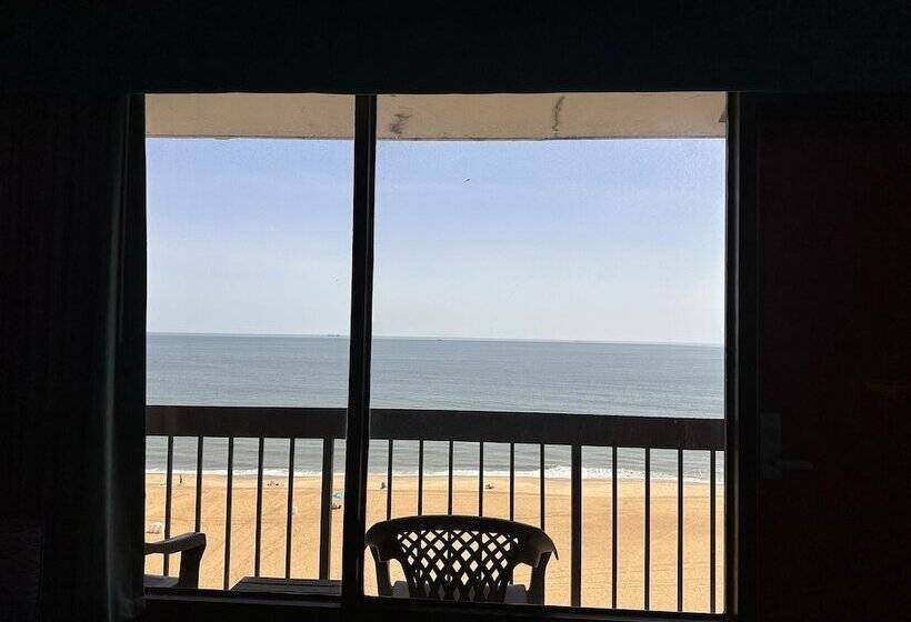 标准间, The Breakers Resort Inn