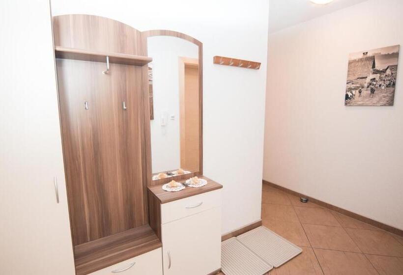 Apartamento 2 Quartos com Terraço, Apart Bauernhof ,,becka Hof´´