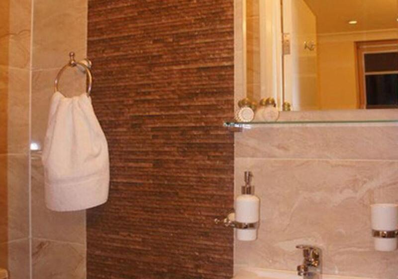 اتاق استاندارد یک نفره, Sapphire Hotel London