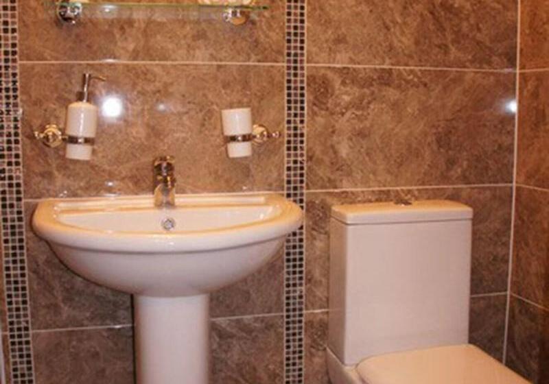 スタンダードトリプルルーム, Sapphire Hotel London