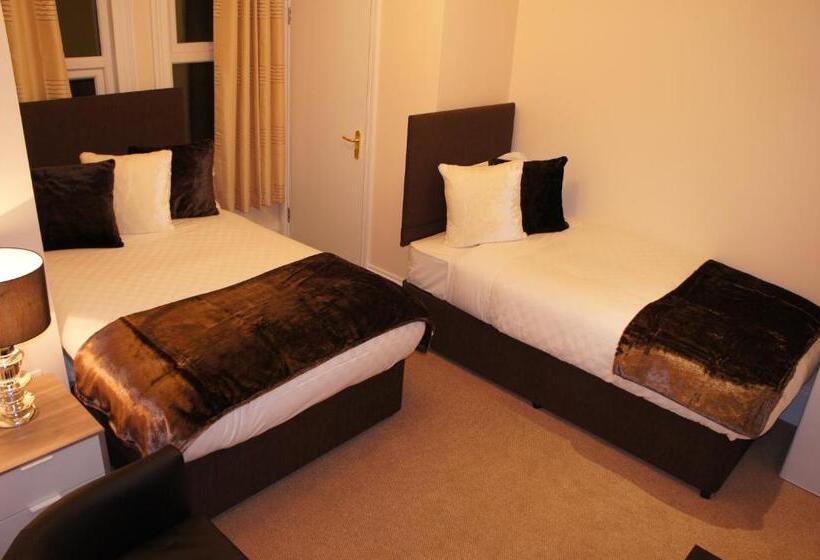 スタンダードルーム, Sapphire Hotel London