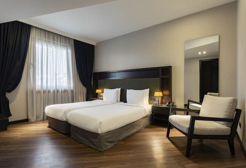 اتاق لوکس خانوادگی, Marco Polo Hotel Gudauri