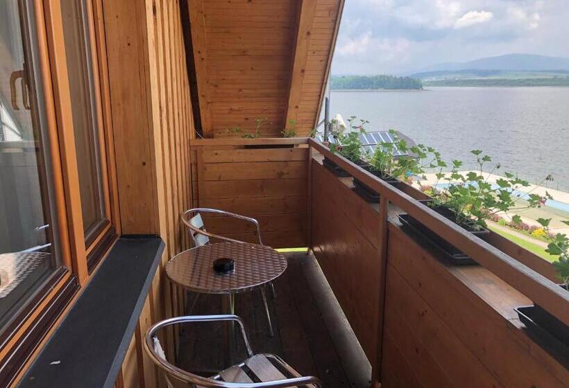 Номер Deluxe с Балконом, Slanický Dvor