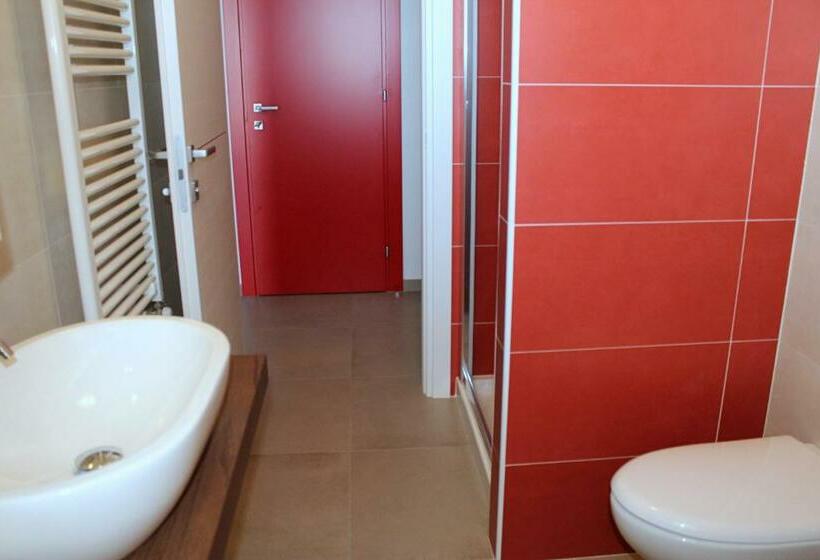 Номер Стандарт Вид на Море с Балконом, Navicri B&b