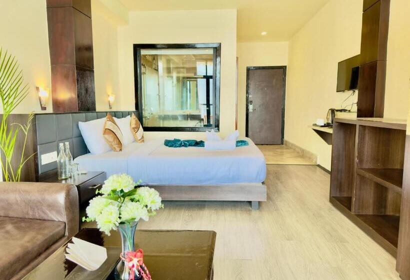 اتاق استاندارد با تخت بزرگ, Tara Palace Resort And Spa