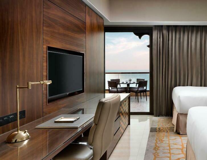 스탠다드 룸 킹사이즈 침대, Fairmont Ajman
