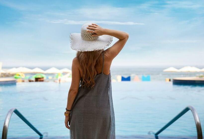 주니어 스위트, Fairmont Ajman