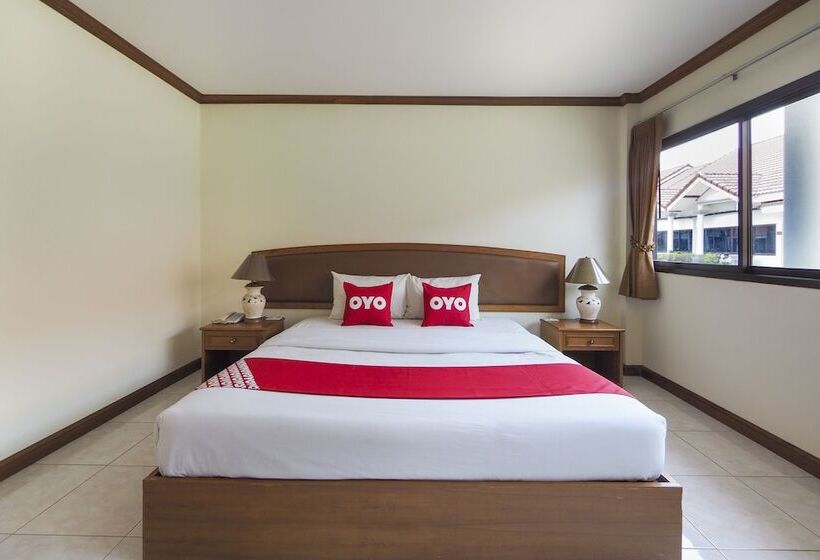 Номер Deluxe, Golden Land