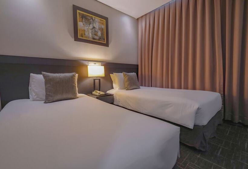 Quarto Estandar, Golden Seoul