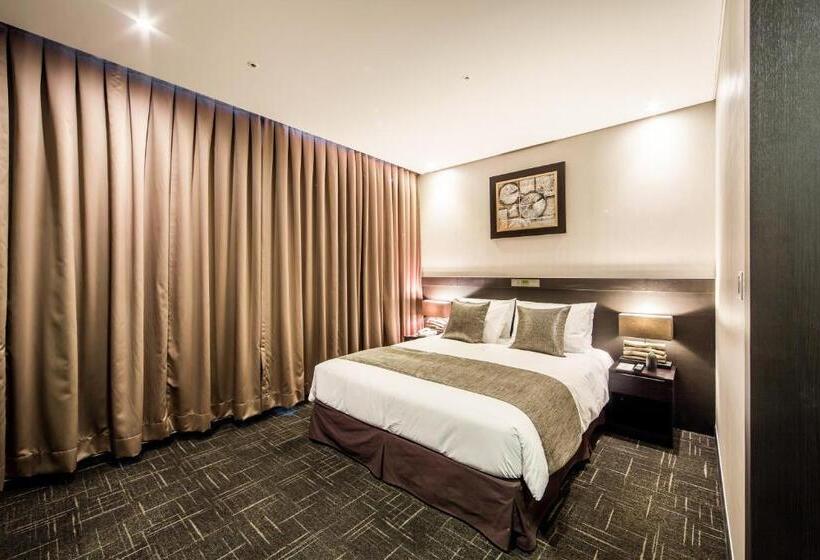 Quarto Estandar, Golden Seoul