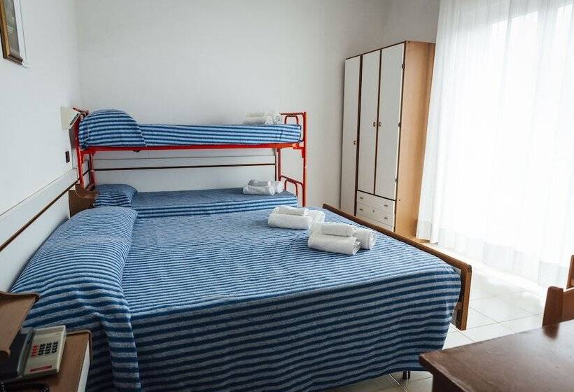 スタンダード４人部屋, Montecarlo