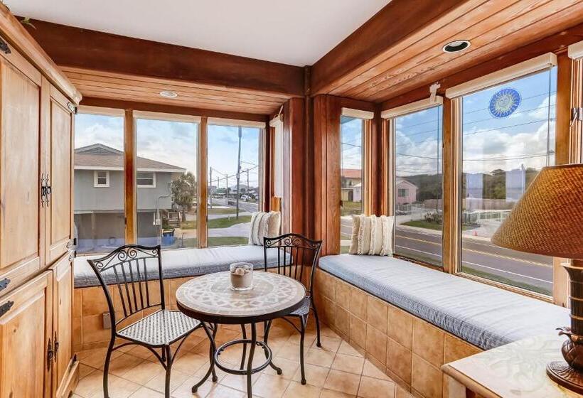 침실 3개 아파트, Oceanfront Pet Friendly Unit