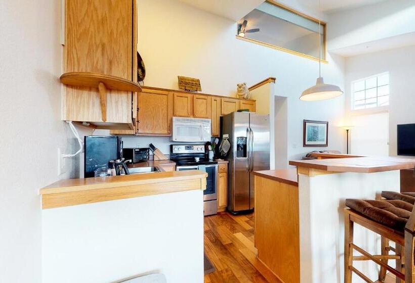 침실 3개 아파트, Wildernest Gore Trail Condo