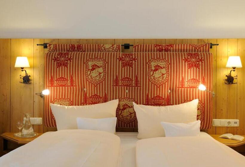 اتاق کلاسیک, Staudacherhof History & Lifestyle