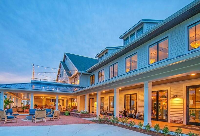 Апартаменты 3 Спальни, Bayside Resort     38047 Boxwood Terrace #101
