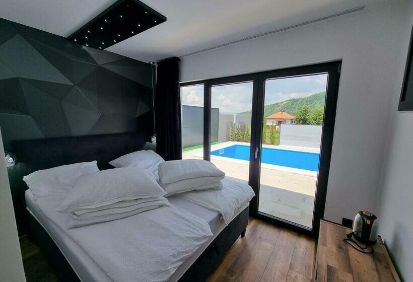 ویلای یک اتاق خوابه با استخر شنا, Apartments B&m