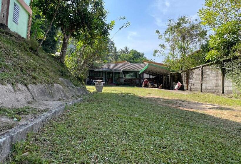 Бунгало Стандарт Вид на Сад, Chalisa Bukit House Lanta