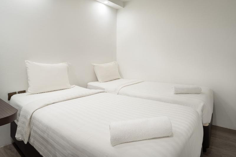 مجموعه ویستا شهر, NH Collection Torino Piazza Carlina