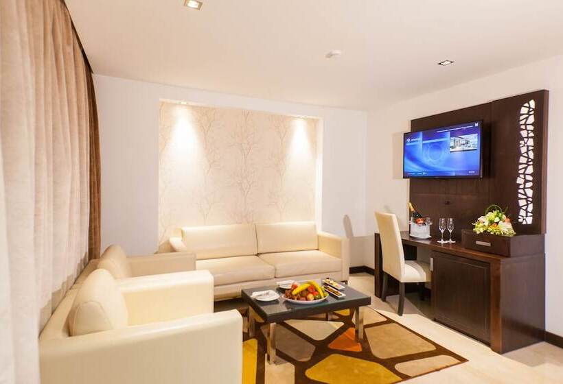 سوییت لوکس, Samarons Hotels