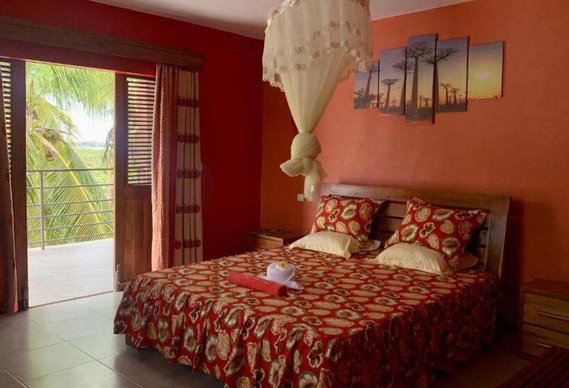 اتاق استاندارد با تخت بزرگ, Nosy Bay View