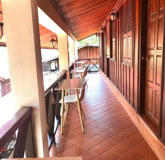디럭스 룸, Mekong Chidlatda Villa