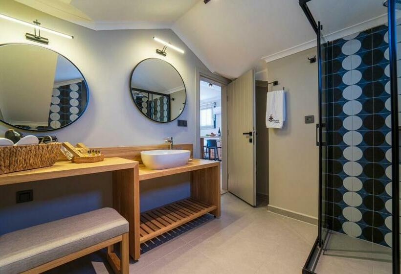 Deluxe Suite Sea View, Ansira Fethiye