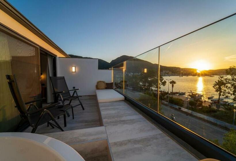 Deluxe Suite Sea View, Ansira Fethiye